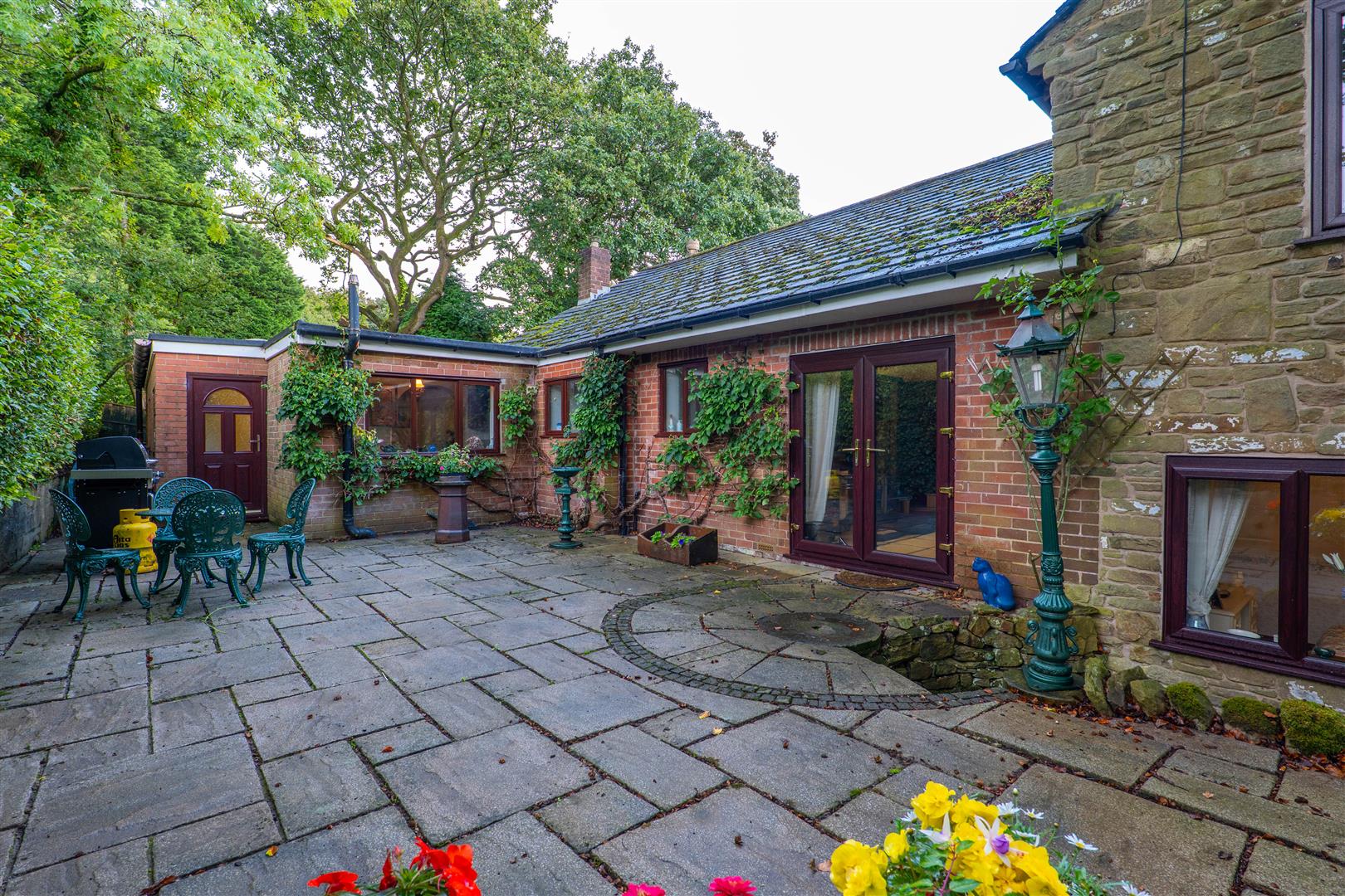 4 bed property in Back Lane, Chorley